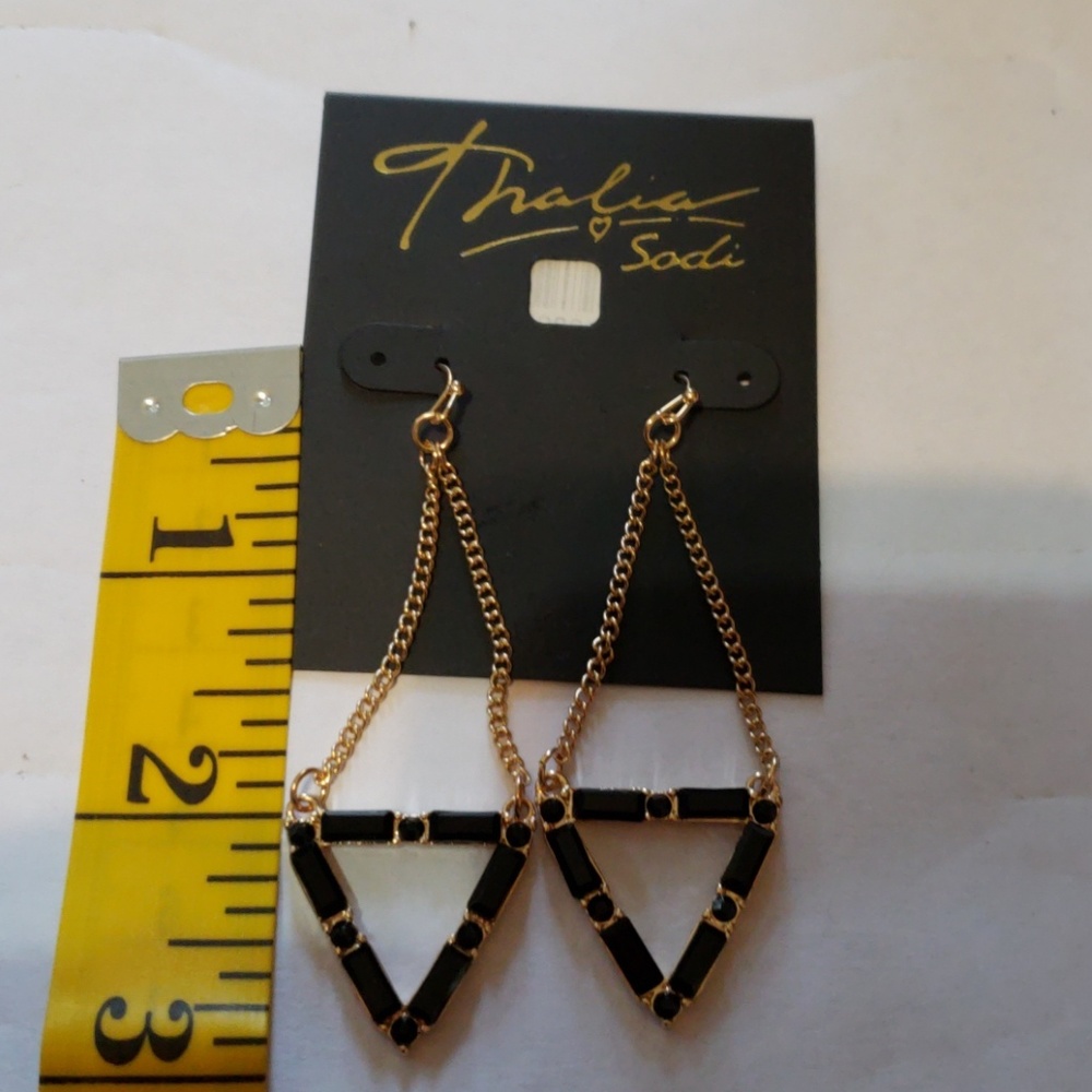 🎁SOLD🎁NWT HEART DRP EARRINGS - Picture 3 of 5